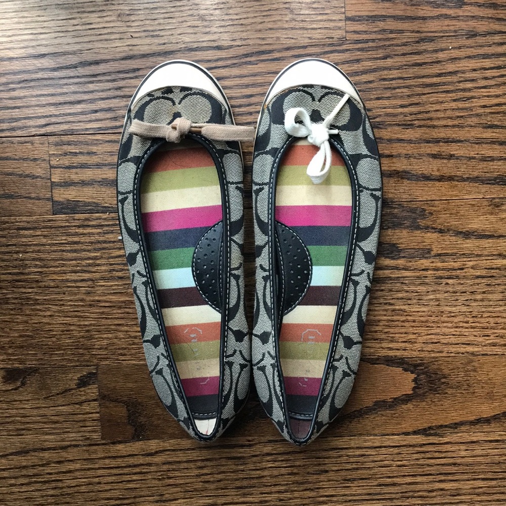 7.5 Used Coach Flats